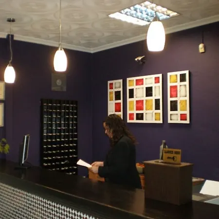 克里什塔尔酒店 酒店 托雷莫利诺斯
