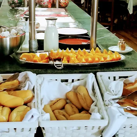 克里什塔尔酒店 3*