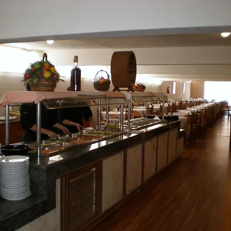 Kristal 토레몰리노스