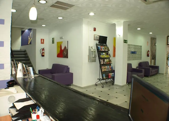 Kristal 3* Τορρεμολίνος