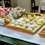 Kristal Hotel