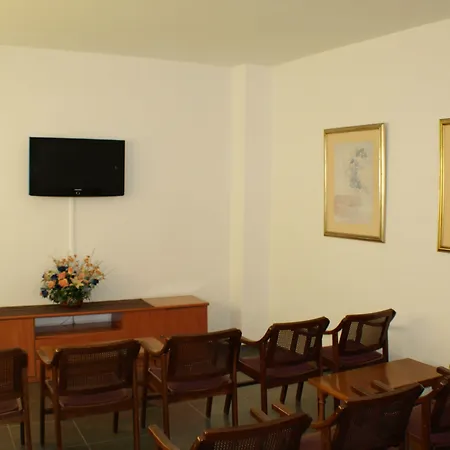 Kristal Hotel 3*