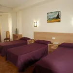 Kristal Hotel 3*